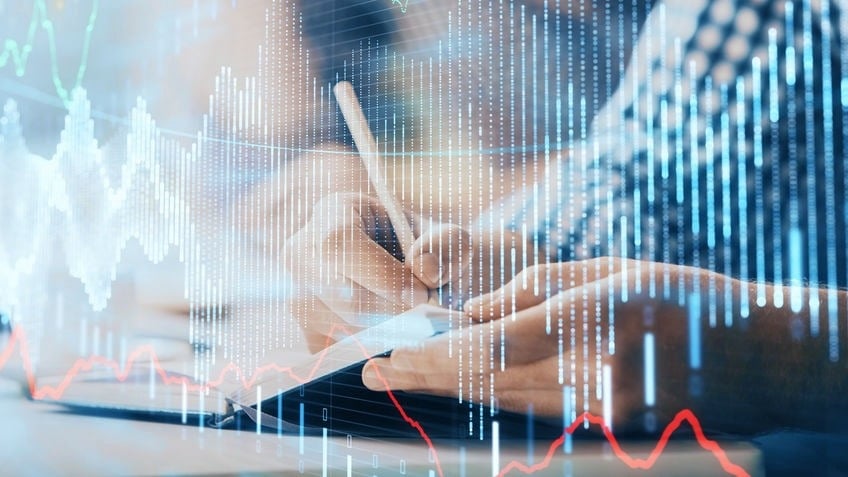 Unlocking the Power of Data Pipelines in Insurance: Maximize Value, Minimize Risk